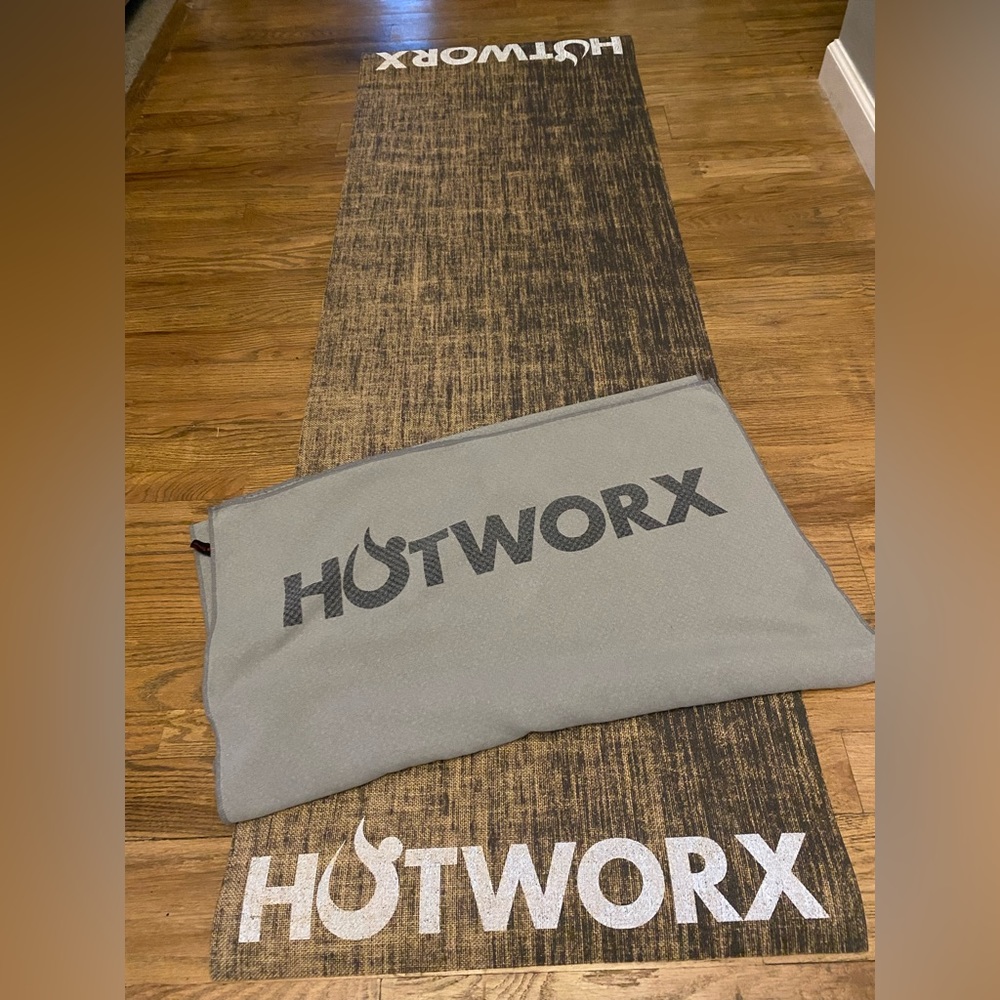 HOTWORX Mat and Towel